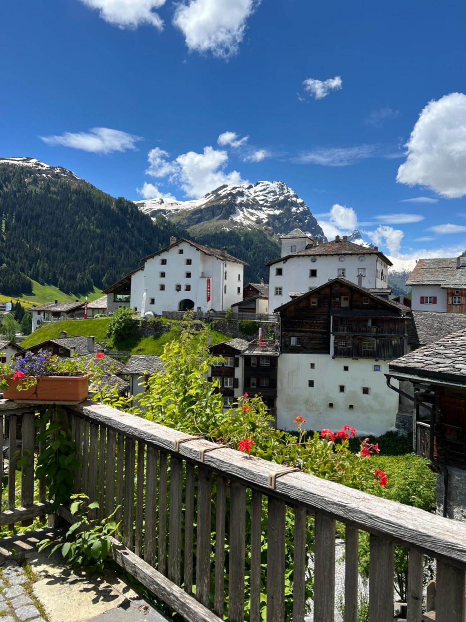Hotel Piz Tambo Splugen Exterior photo